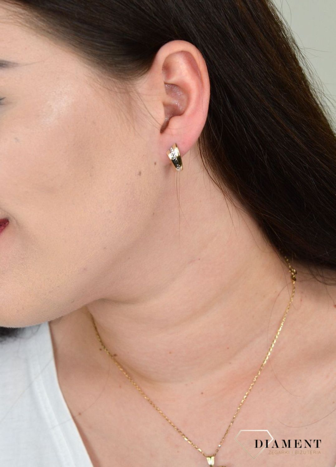 Złote kolczyki na prezent z białym złotem przez środek KL 7368.jpg